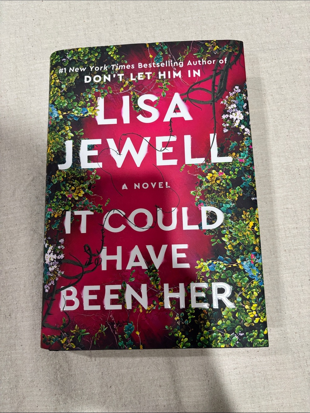 🚪Lisa Jewell "It Could Have Been Her" Hardcover Novel